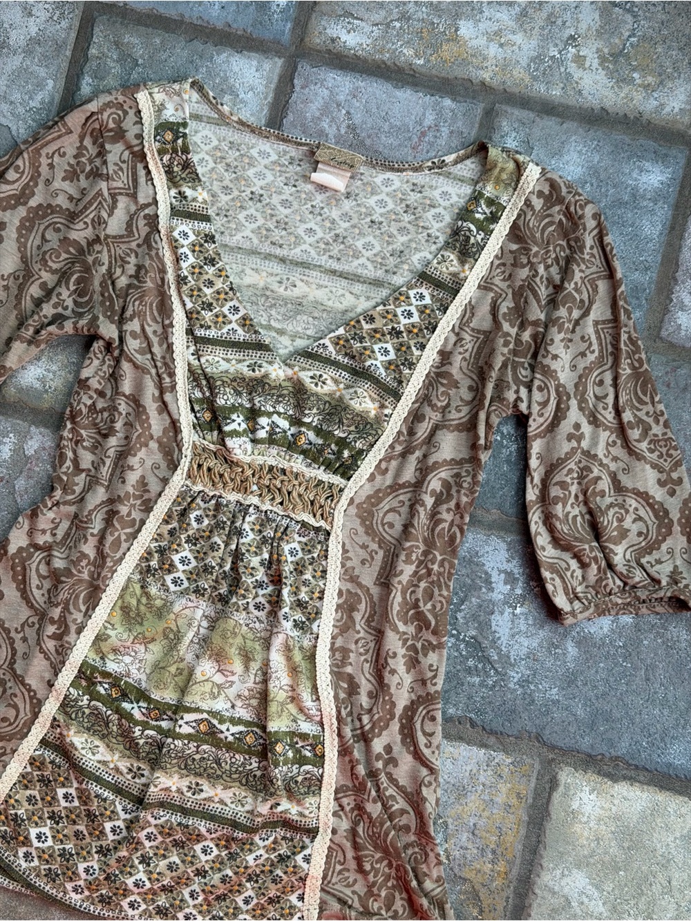 Boho graphic half sleeve top